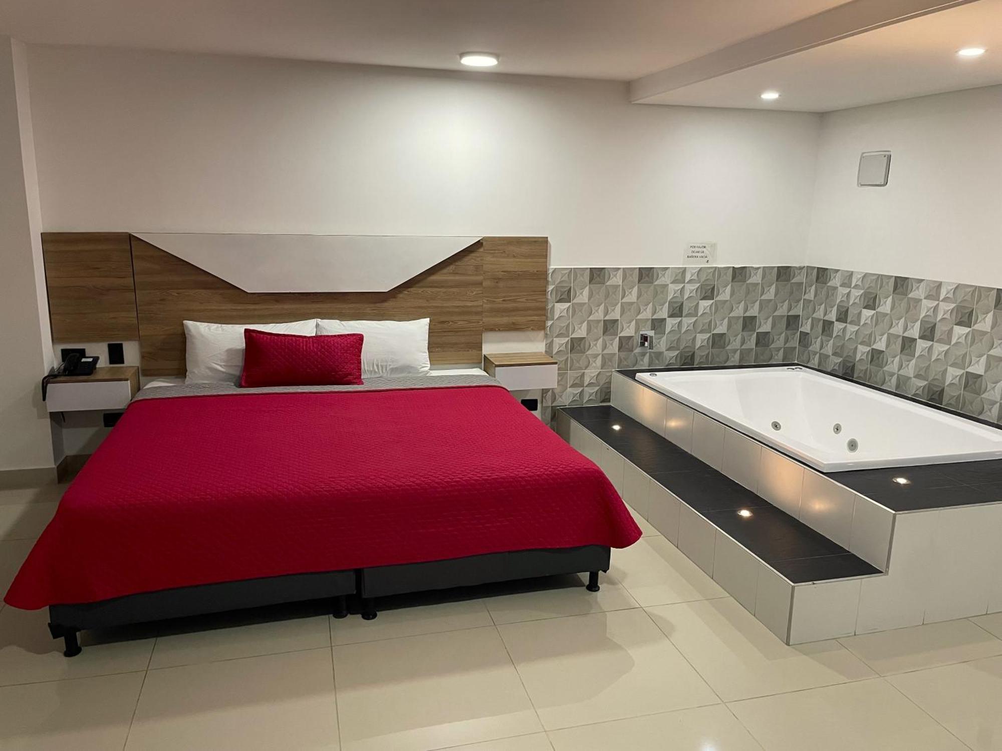 Hotel Ofix เมเดยิน ภายนอก รูปภาพ