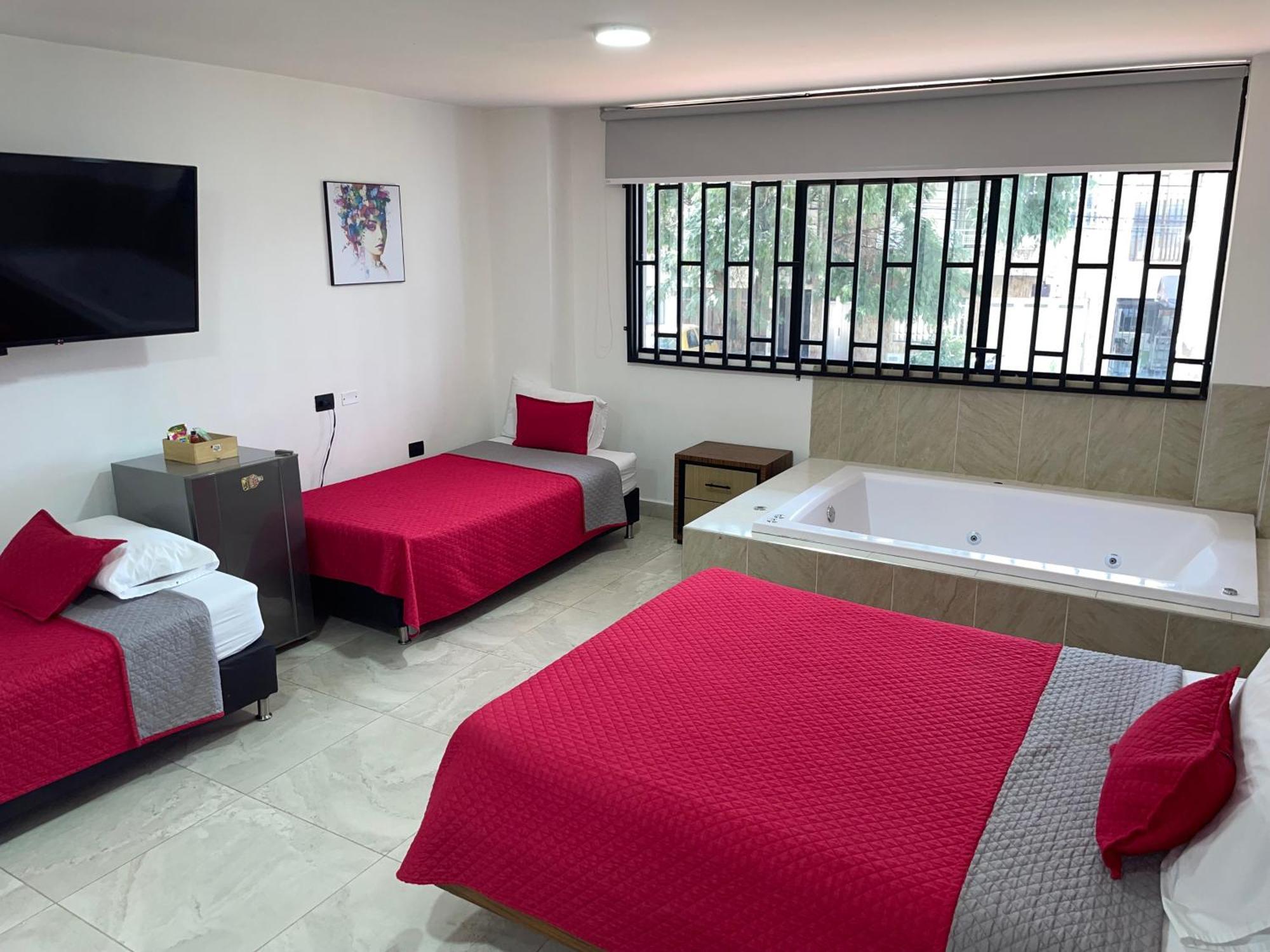 Hotel Ofix เมเดยิน ภายนอก รูปภาพ