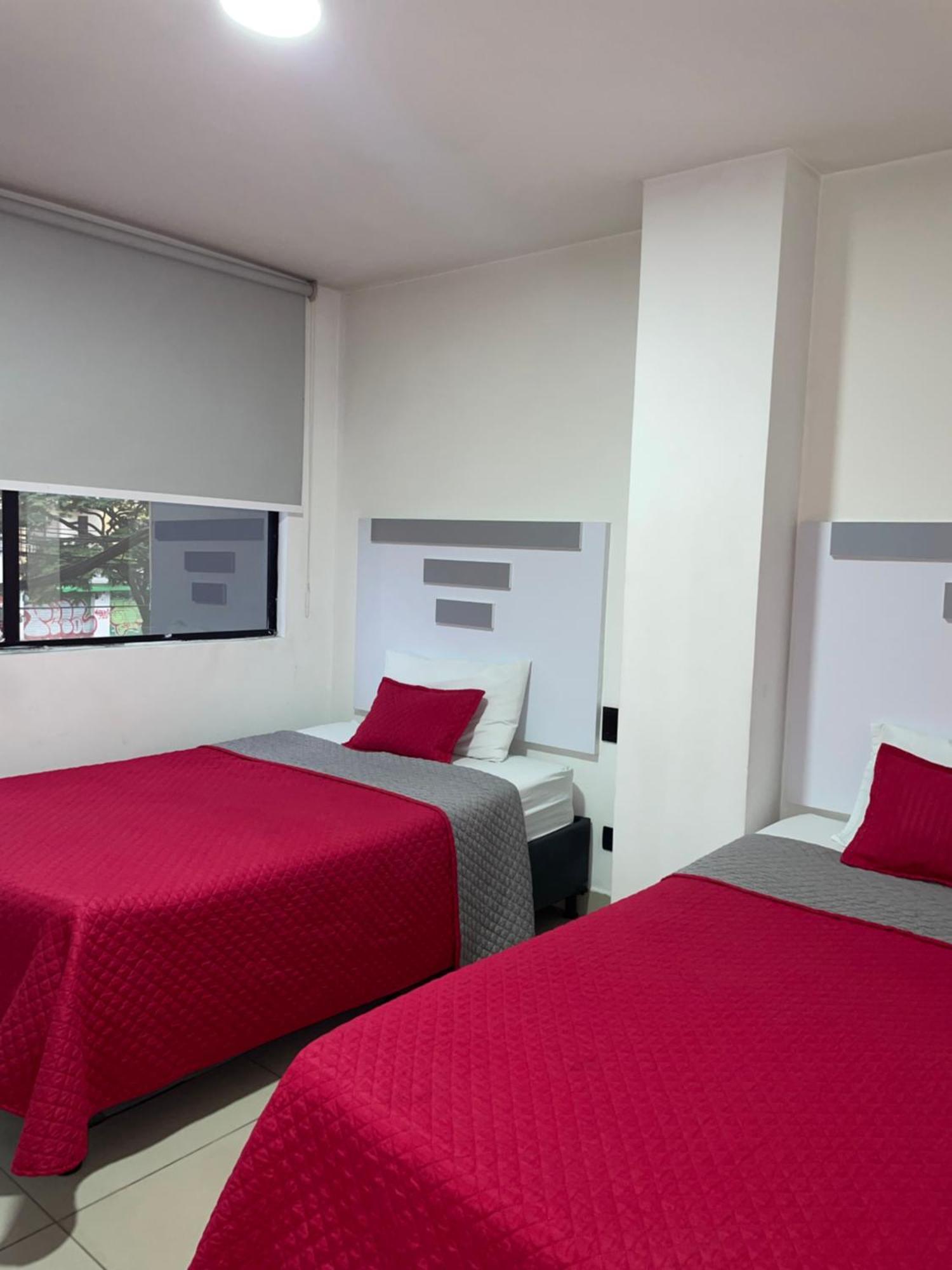 Hotel Ofix เมเดยิน ภายนอก รูปภาพ